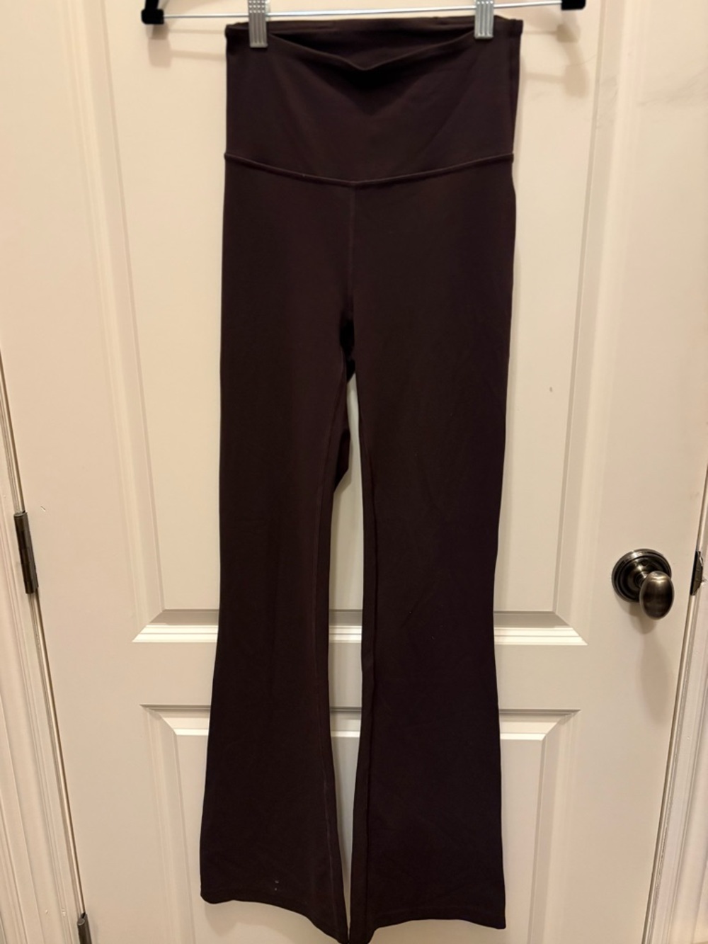 High-Waist Lulu Women's Flare Leggings in Dark Brown